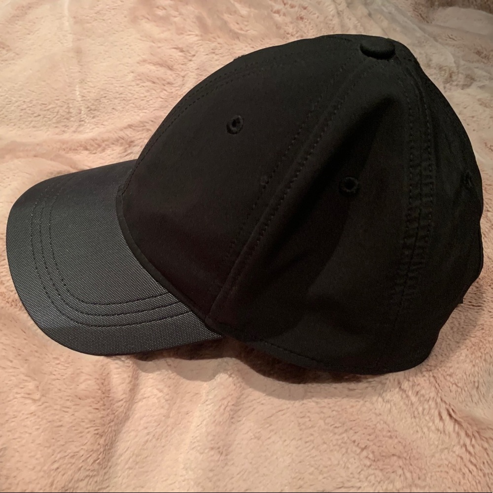 Black Lululemon Hat